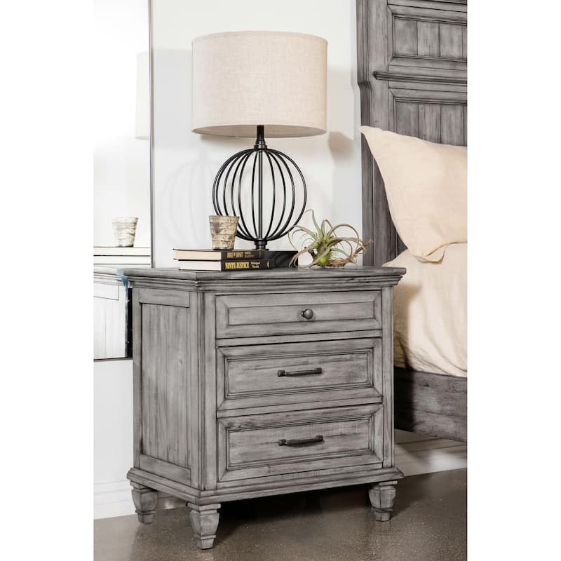 Avenue Farmhouse 3-drawer Bedroom Nightstand