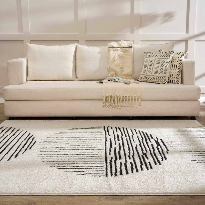 Hauteloom Mahsa Hallway, Kitchen Runner Rug - Cream, Black - 2'8" x 7'3"