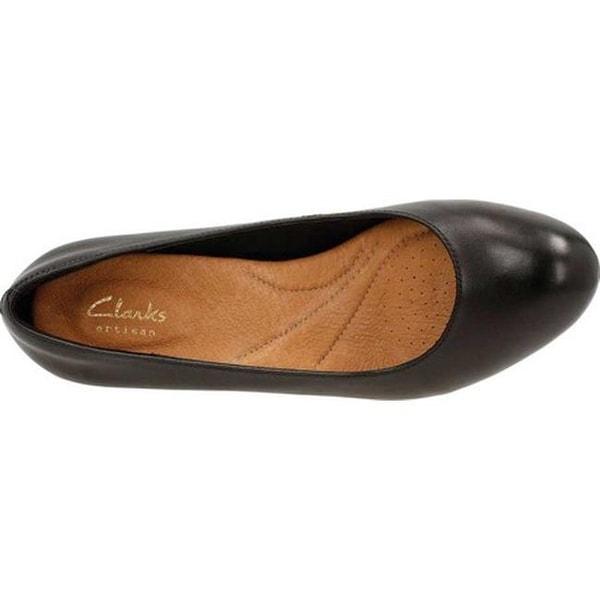 clarks heavenly heart pumps