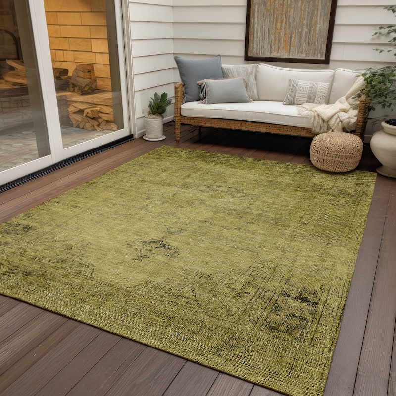 Machine Washable Indoor/ Outdoor Chantille Vintage Traditional Rug
