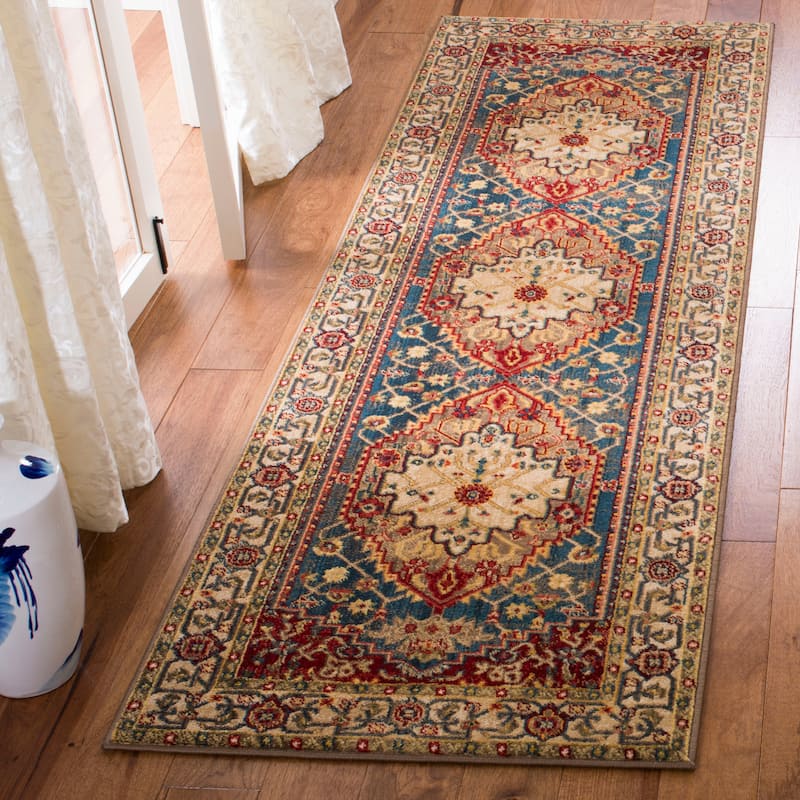 SAFAVIEH Kashan Mickie Oriental Rug with Fringe - 2'6" x 8' Runner - Ivory/Blue