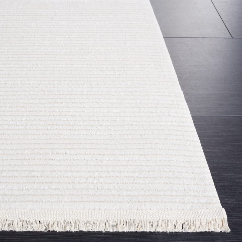 SAFAVIEH Whisper Quinty Contemporary Stripe Fringe Rug