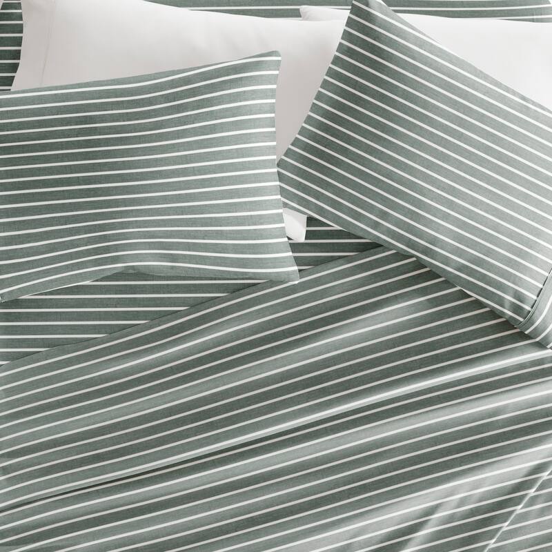 Soft Lines Patterned Ultra-Soft Bed Sheet Set