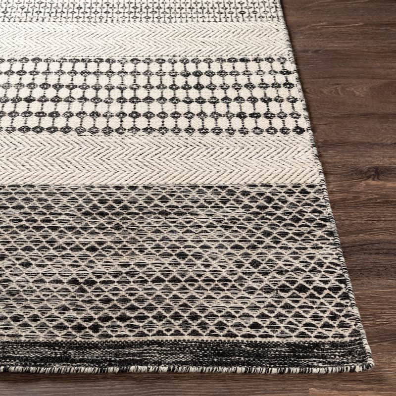 Livabliss Casual Mardin Diamond Area Rug