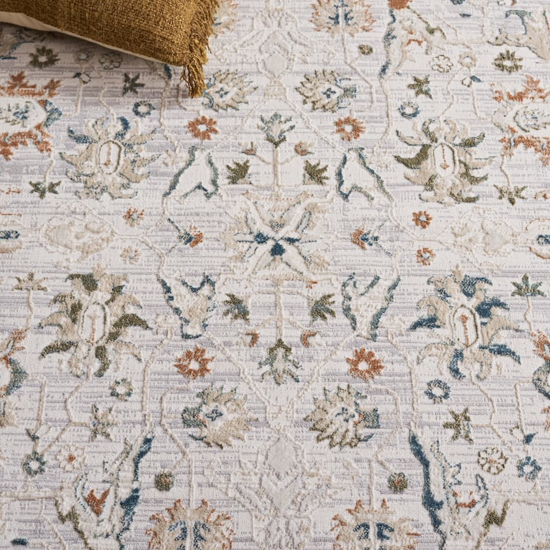 SAFAVIEH Maven Beong Traditional Floral Rug