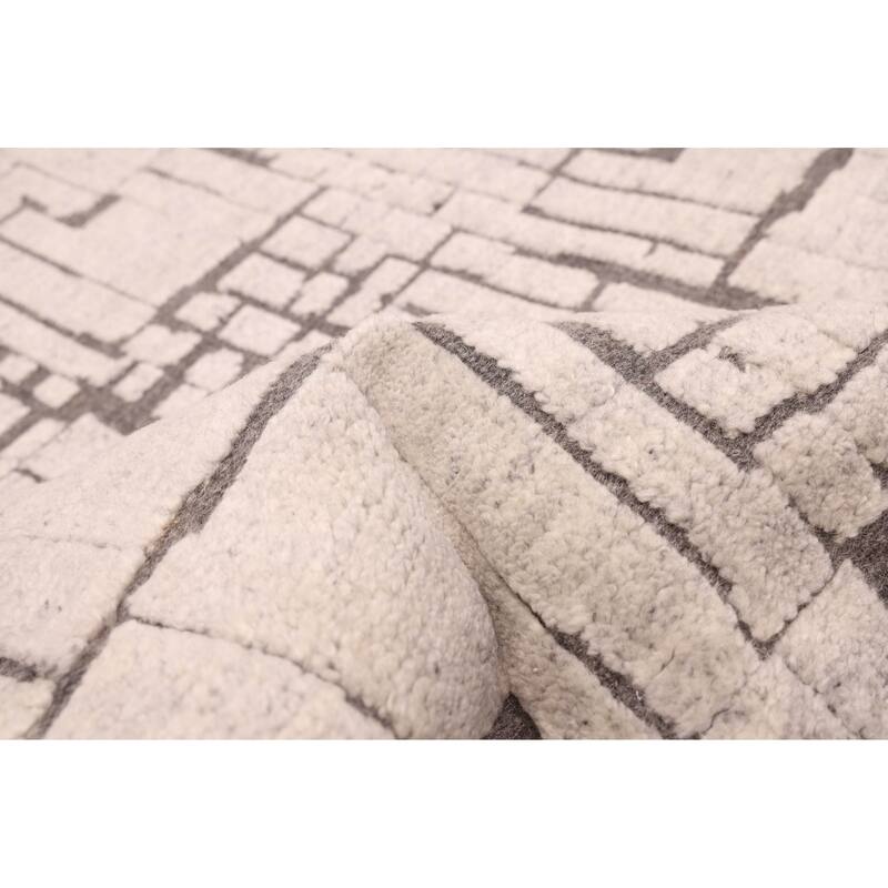 ECARPETGALLERY Hand-knotted Tangier Light Grey Wool Rug - 5'0 x 8'0