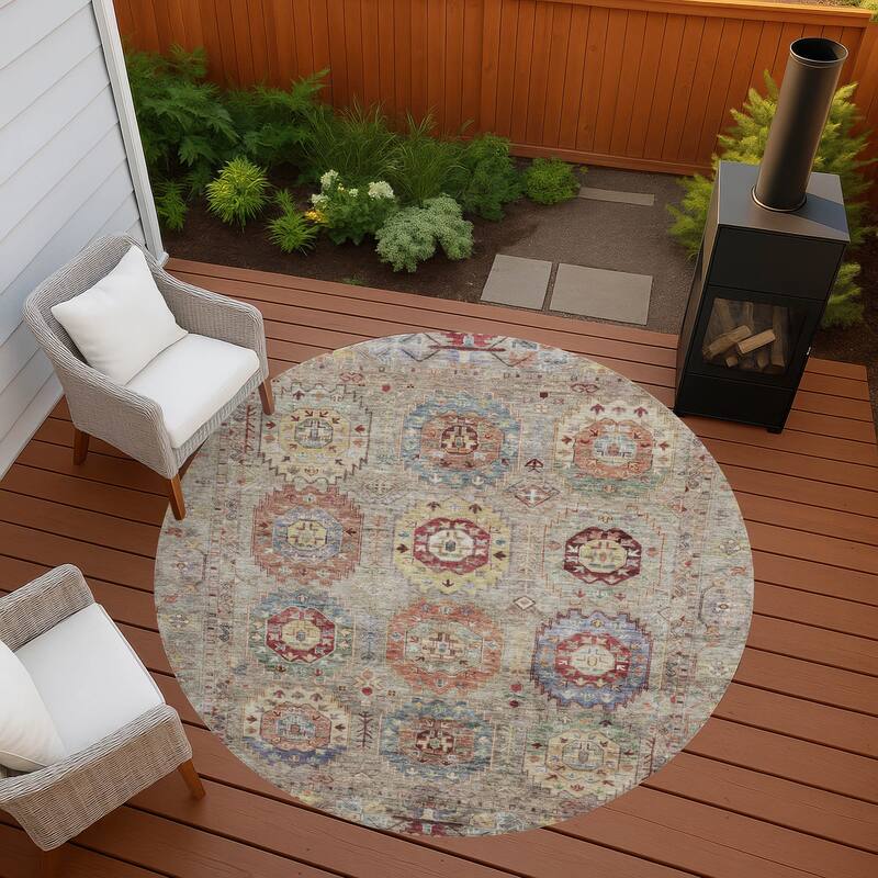 Machine Washable Indoor/ Outdoor Vintage Traditional Chantille Rug - Beige - 8' x 8'