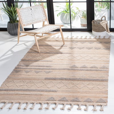 SAFAVIEH Handmade Natura Astride Jute Braided Tassel Rug