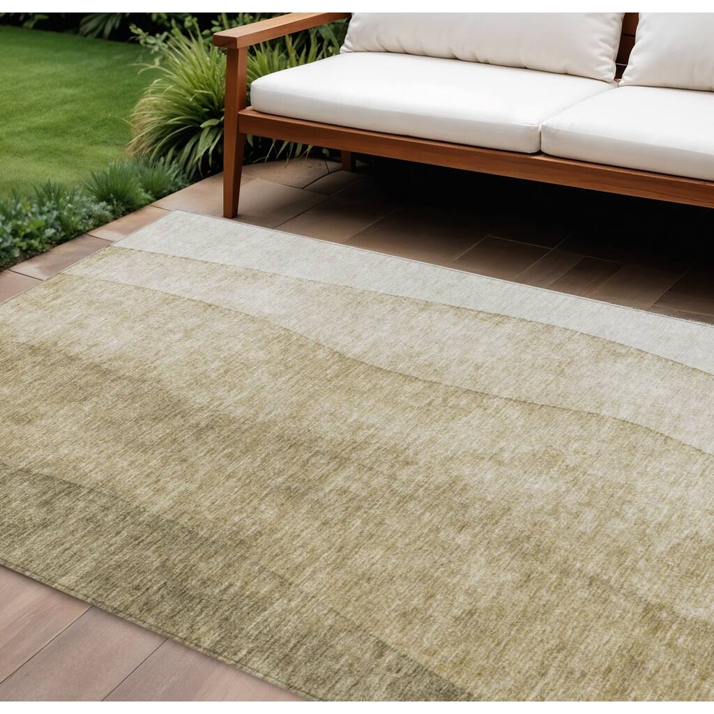 HomeRoots Ombre Transitional Rectangle Outdoor Rug