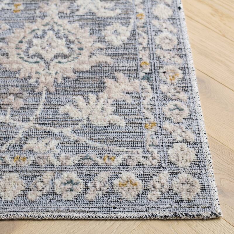 SAFAVIEH Miranda Cheng Traditional Rug