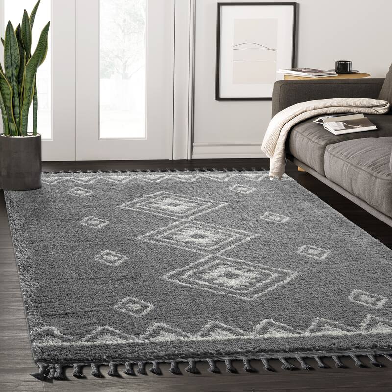 Abani Willow WIL220A Contemporary Grey and Ivory Tribal Shag Area Rug - 6' x 9' - Grey