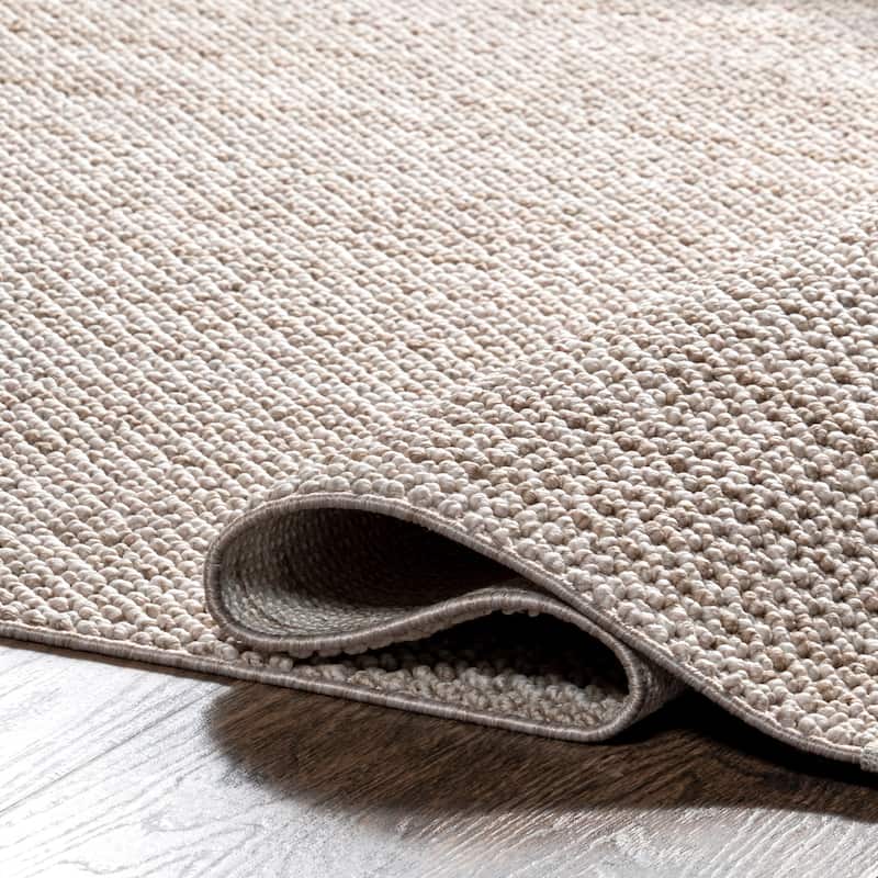 Zinnia Farmhouse Tasseled Area Rug