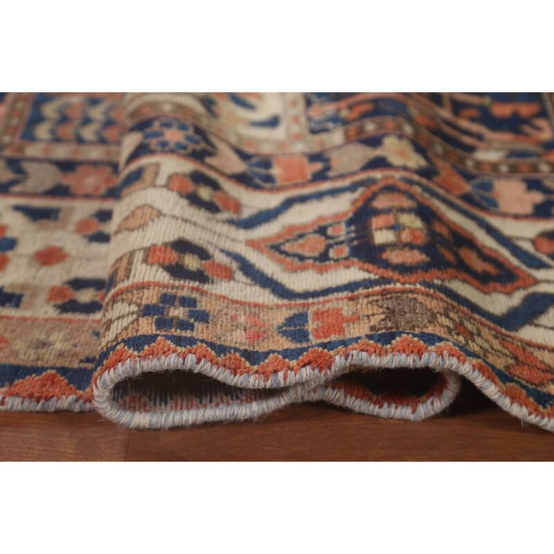 Bakhtiari Persian Vintage Rug Handmade Geometric Wool Carpet - 7'1"x 10'2"