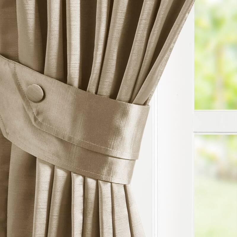 Croscill Avignon Pleat Curtain Panel with Tieback (Single)