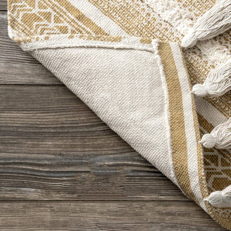 Nuloom Geometric Nichola Greek Eye Trellis Area Rug