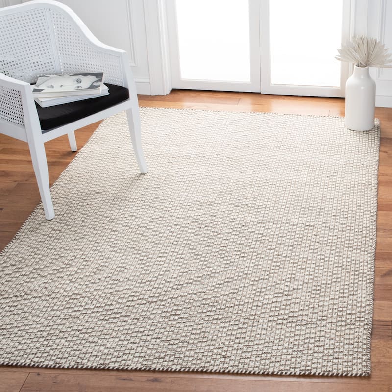 SAFAVIEH Flatweave Kilim Gudveig Wool Rug - 3' x 5' - Light Brown/Ivory