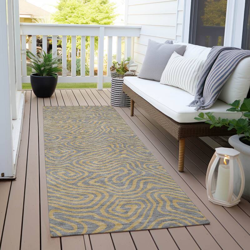 Machine Washable Indoor/ Outdoor Modern Trance Chantille Rug