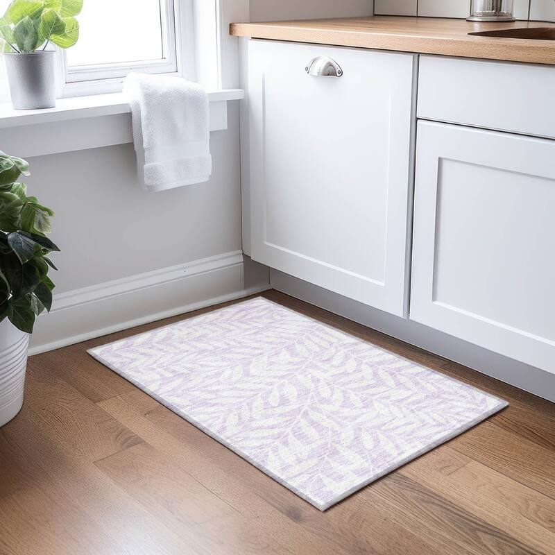 Machine Washable Indoor/ Outdoor Chantille Palm Rug
