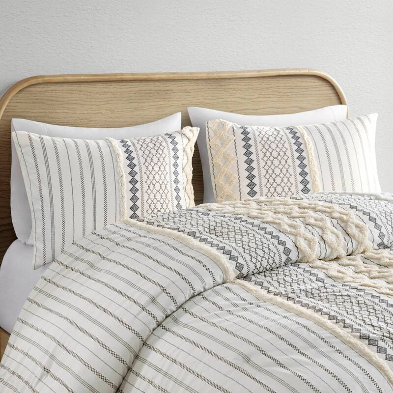 GDF Studio - Imani Cotton Printed Comforter Set with Chenille Detailing