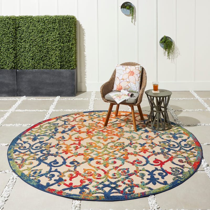 Nourison Aloha Transitional Scroll Indoor/Outdoor Damask Rug