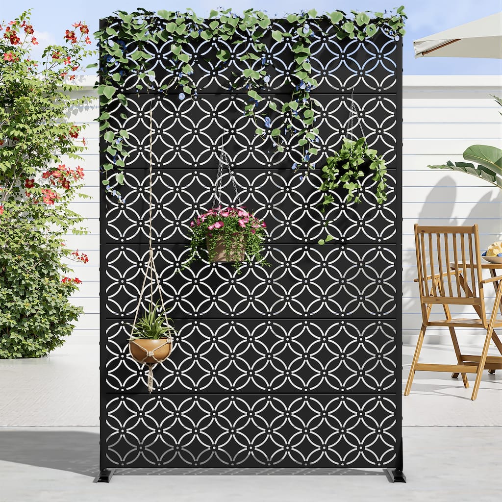 Dovelina 6ft.x 4ft. Outdoor Freestanding Metal Privacy Screen Decorative Garden Fence - 72"x47"