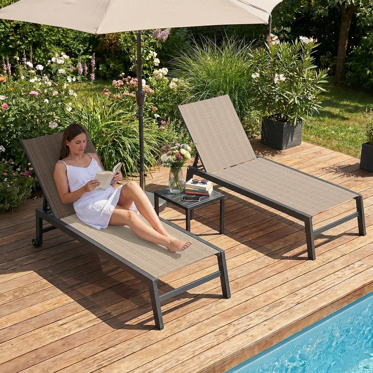 PURPLE LEAF Oversized Reclining Aluminum Lounge Chair with Wheels, Textilene Outdoor Furniture for Patio Garden