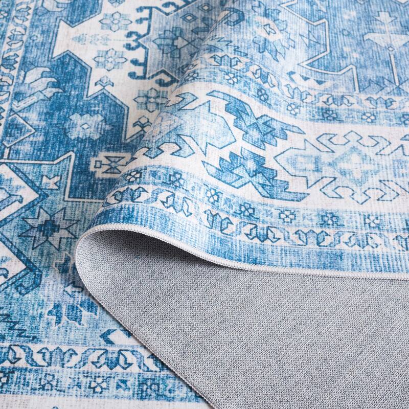 SAFAVIEH Arizona Michie Vintage Rug