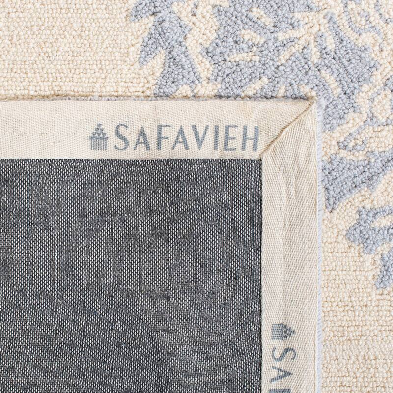 SAFAVIEH Handmade Chelsea Bauke French Country Wool Rug