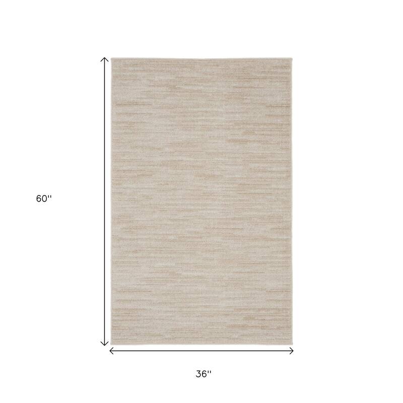 HomeRoots Contemporary Rectangle Outdoor Rug - 3' x 5'