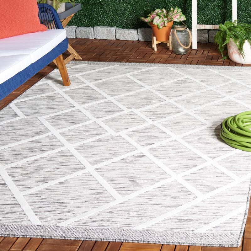 SAFAVIEH Cabana Nilay Trellis Waterproof Patio Backyard Rug - 4' x 6' - Ivory/Grey
