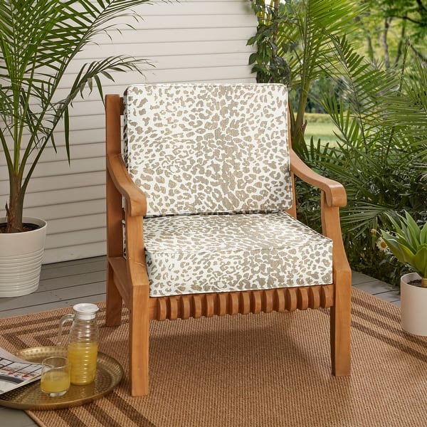 Haven Way 26-in x 23-in 2-Piece Tan Deep Seat Patio Chair Cushion in the  Patio Furniture Cushions department at