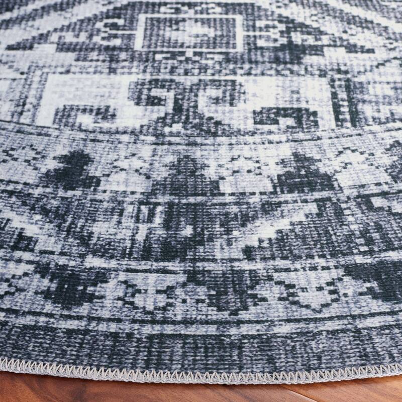 SAFAVIEH Arizona Josepha Machine Washable Slip Resistant Vintage Oriental