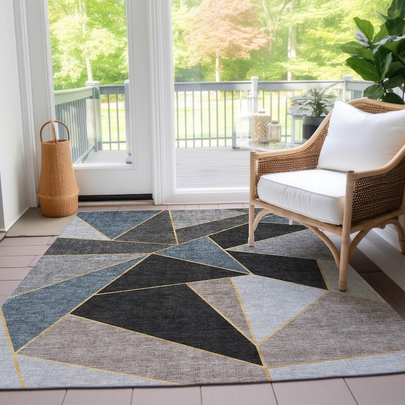 Machine Washable Indoor/ Outdoor Chantille Contemporary Mosaic Rug