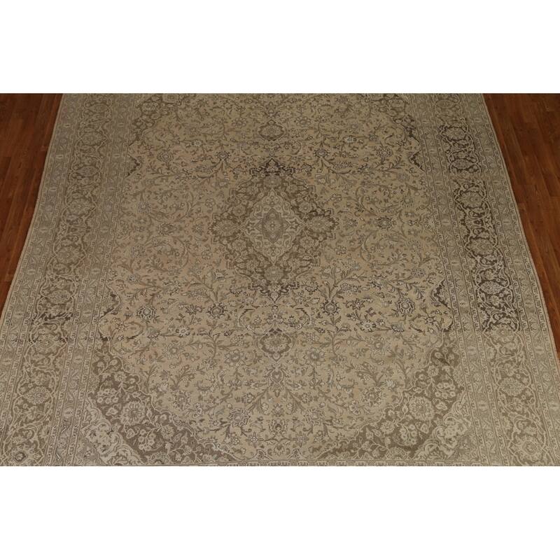 Vintage Traditional Floral Mashad Persian Wool Area Rug Handknotted