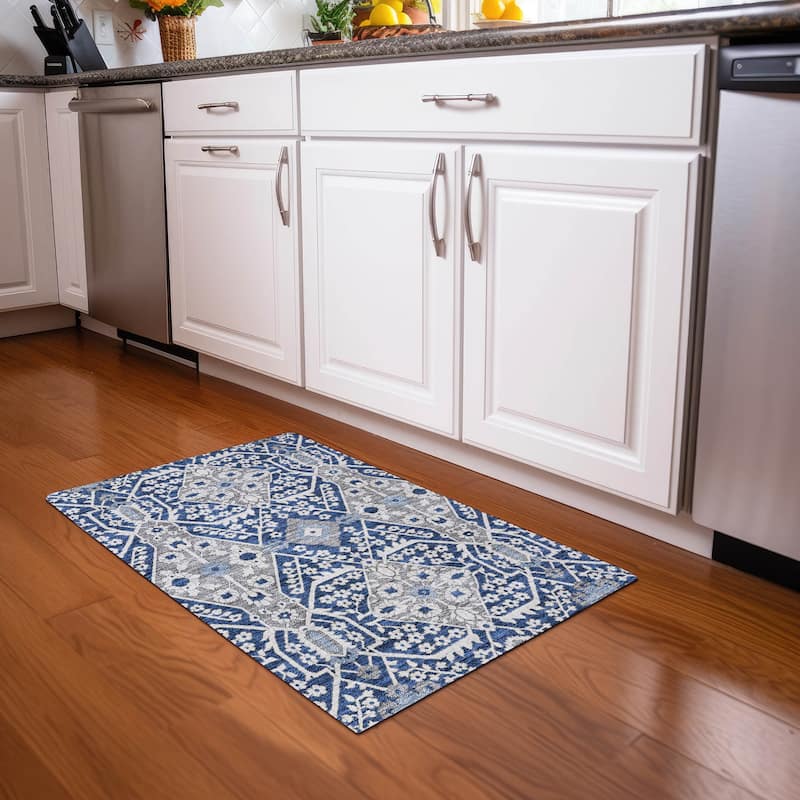 Premium Washable Super Soft Traditional Agra Mayfield Rug - Navy - 1'8" x 2'6"