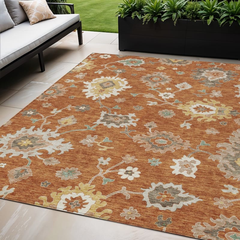 HomeRoots Floral Traditional Rectangle Outdoor Rug - 5' X 8'