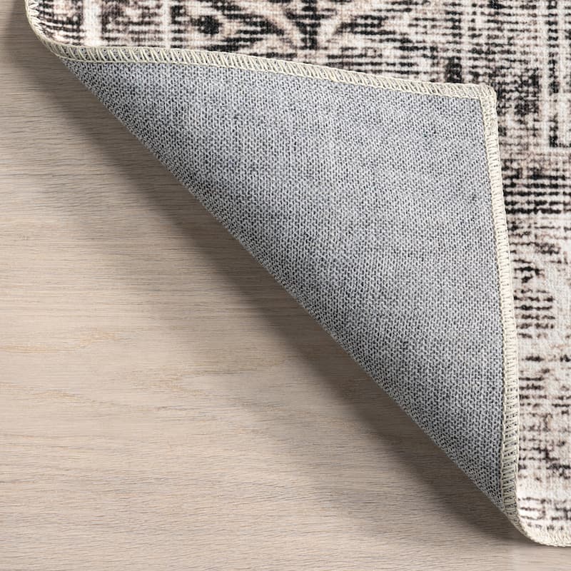 Nuloom Khalani SplashGuard Machine Washable Area Rug