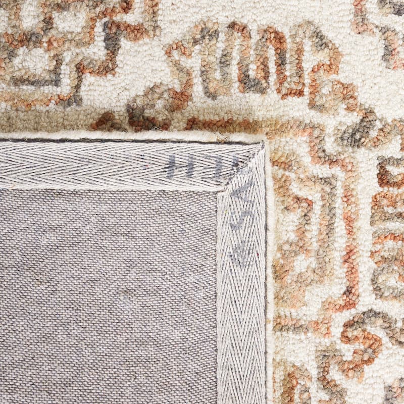 SAFAVIEH Handmade Aspen Buddug Boho Wool Rug