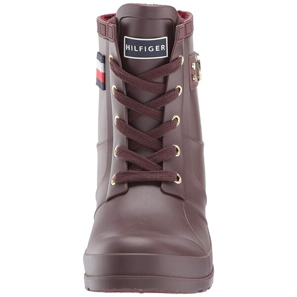 Tommy hilfiger women's trineti snow boot clearance