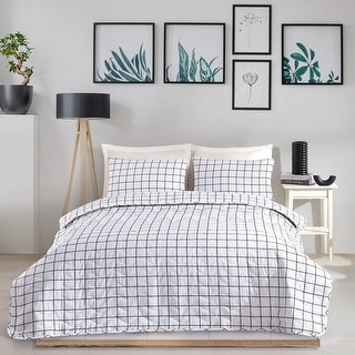 Full/Queen Size Bedspread/Coverlet Set - 3 Piece Quilt Set with Pillowcases