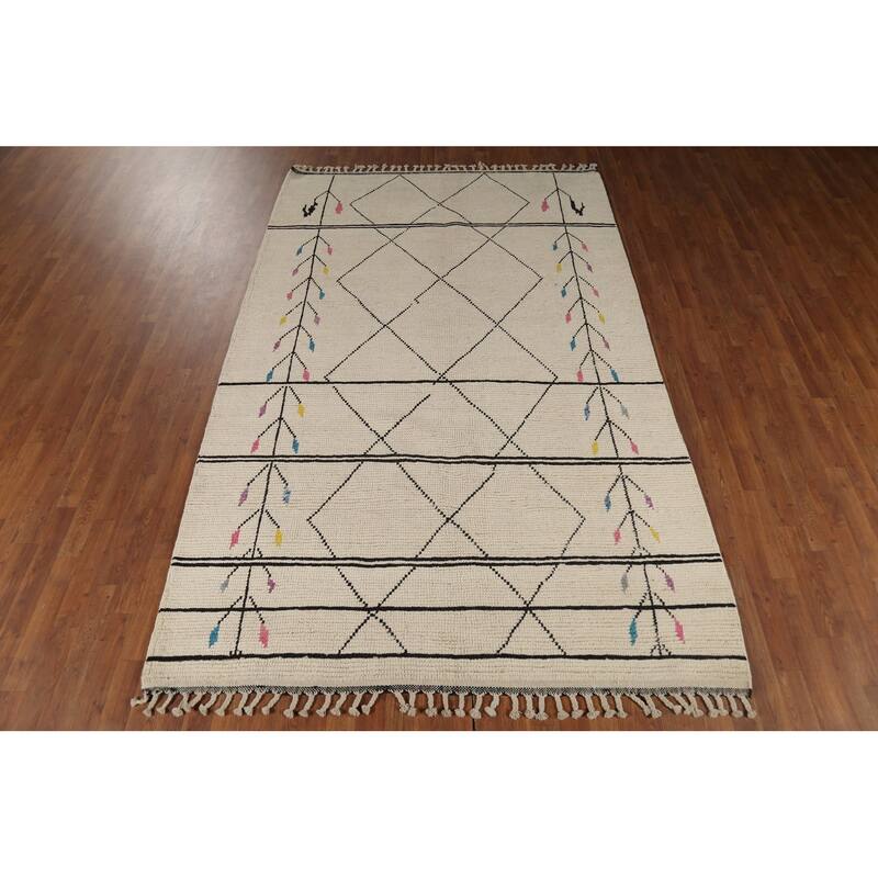Beige / Ivory Moroccan Area Rug Hand-Knotted Wool Carpet - 6'0"x 9'7"