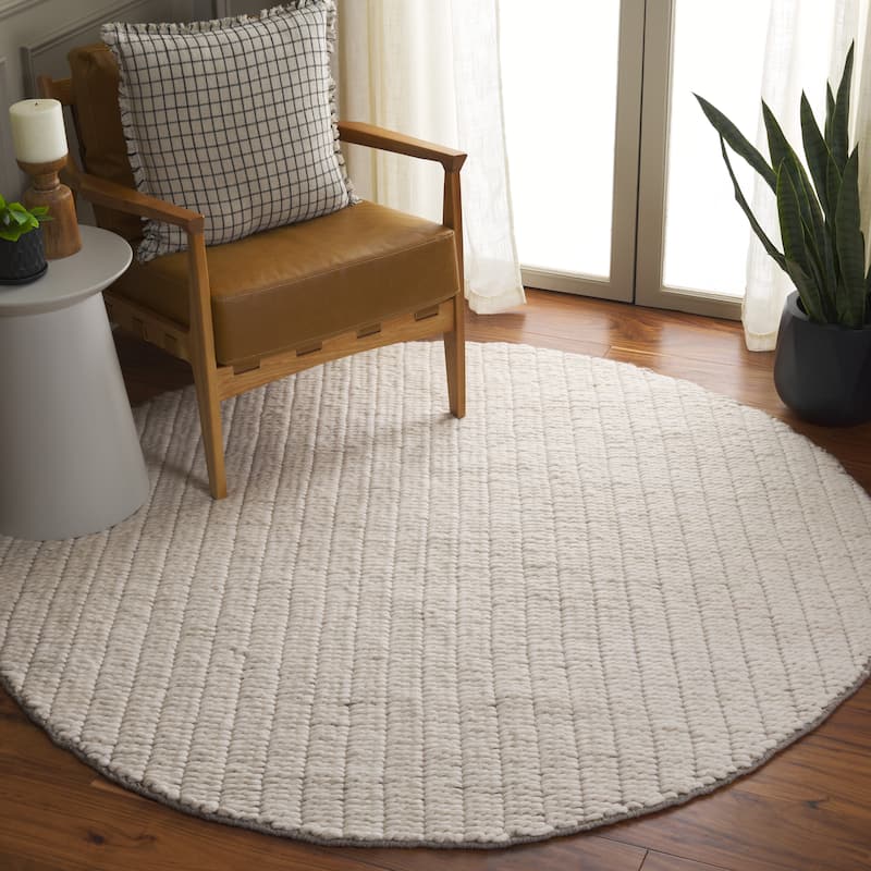 SAFAVIEH Hand-Loomed Natura Zveta Transitional Wool Rug