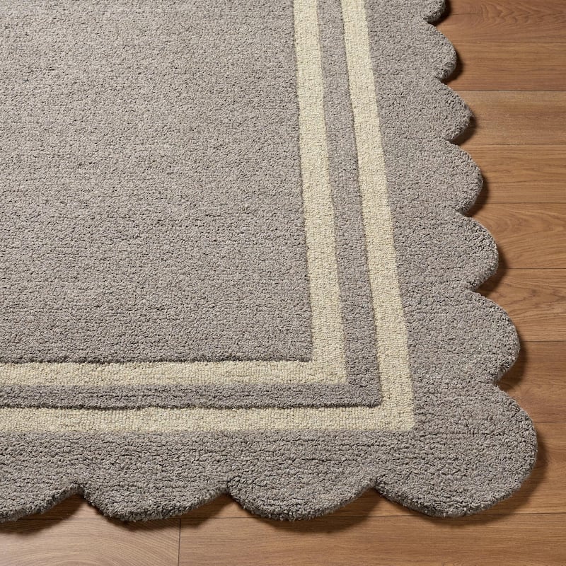Livabliss Scalloped Modern & Contemporary Area Rug