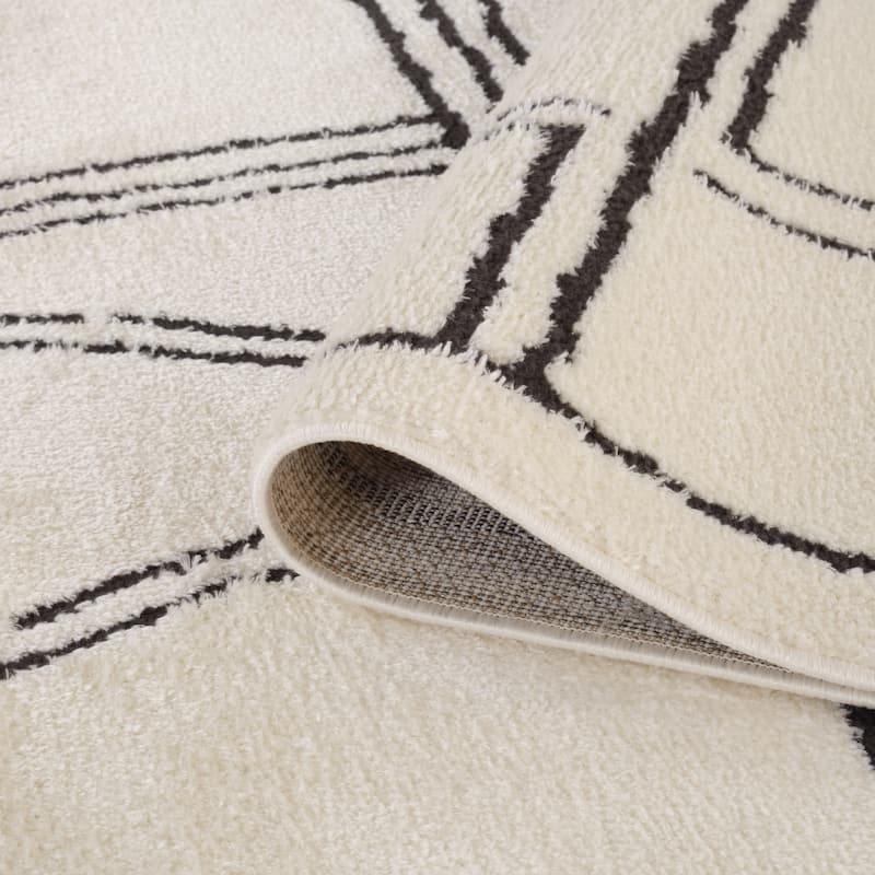 Mulan White Moroccan Power-Loom Area Rug 2' x 3'