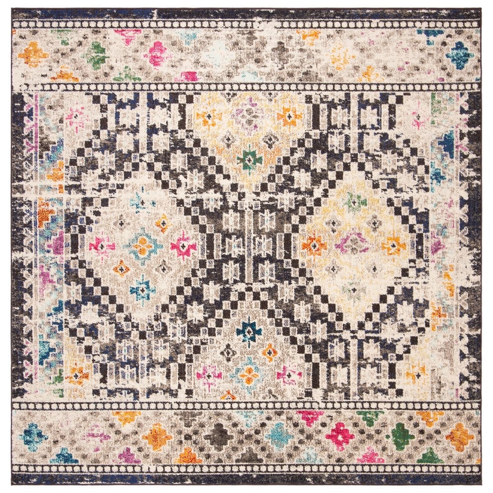 SAFAVIEH, Madison Hortensia Boho Diamond Distressed Rug
