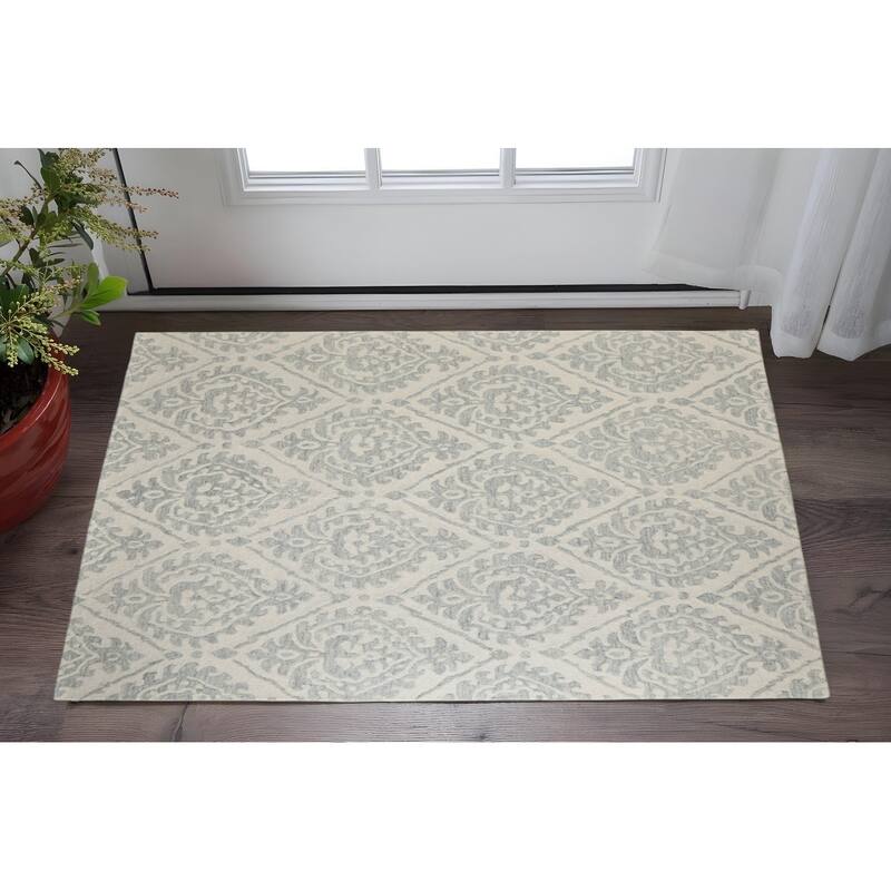 HomeRoots Floral Modern Rectangle Area Rug - 36.00 in. x 24.00 in.  x 0.50 in.