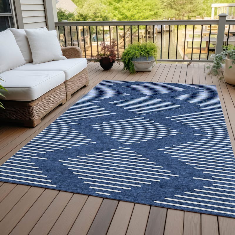 Machine Washable Indoor/ Outdoor Modern Stripe Chantille Rug - Navy - 3' x 5'