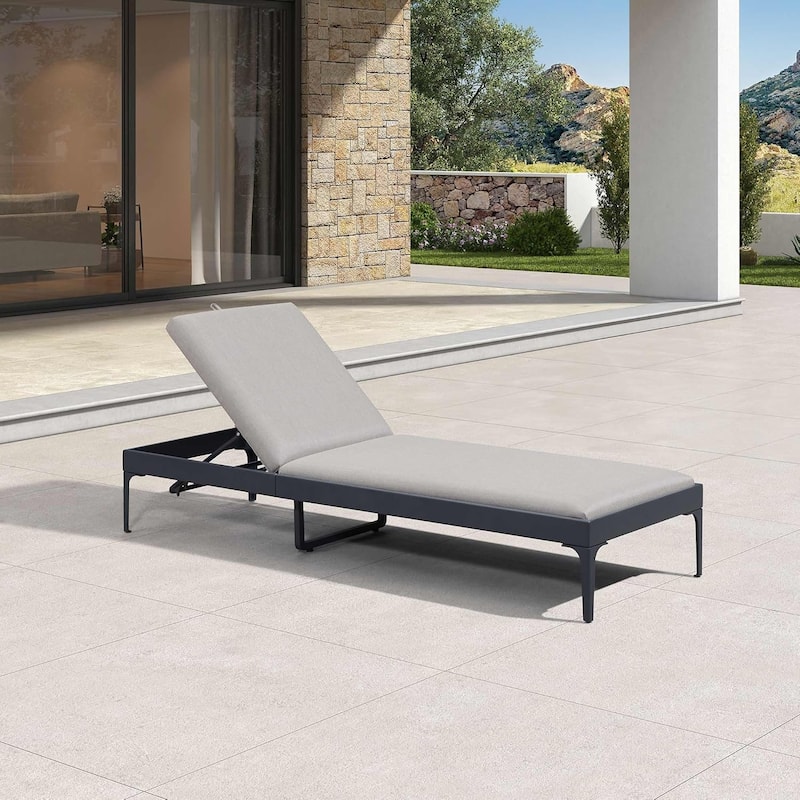 PURPLE LEAF Outdoor Chaise Lounge Rattan Wicker Lounger with Arms Adjustable Recliner Lounge Chair - Dark Grey(Cushion)