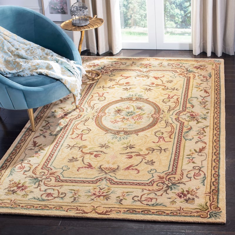 SAFAVIEH Handmade Bergama Agnetha Oriental Wool Rug - 9' x 12' - Light Gold/Beige