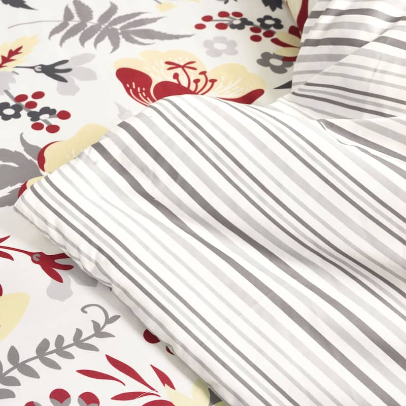Lush Decor Blooming Garden Reversible 5 Piece Comforter Set